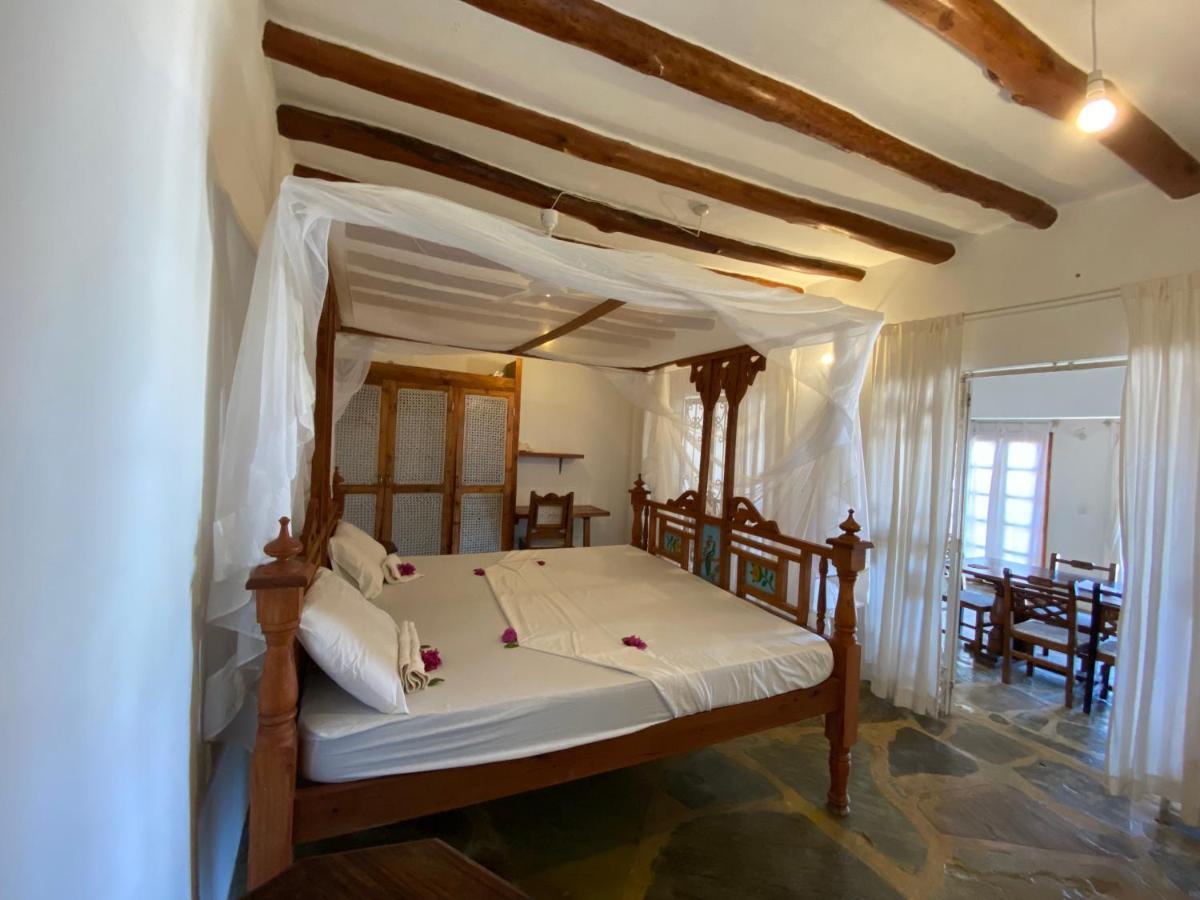 Silver Rock Hotel 3*